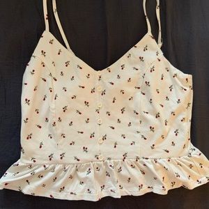 🔻Rose crop top 🔺